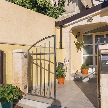 Nice Home In Sibenik With Kitchen Exterior photo
